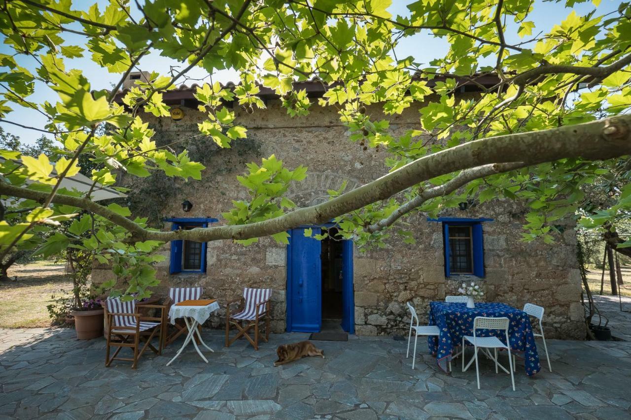 Mercouri Stone Cottage Korakochori ภายนอก รูปภาพ