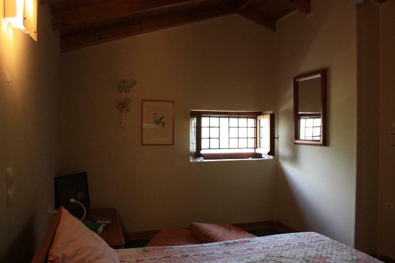 Mercouri Stone Cottage Korakochori ภายนอก รูปภาพ