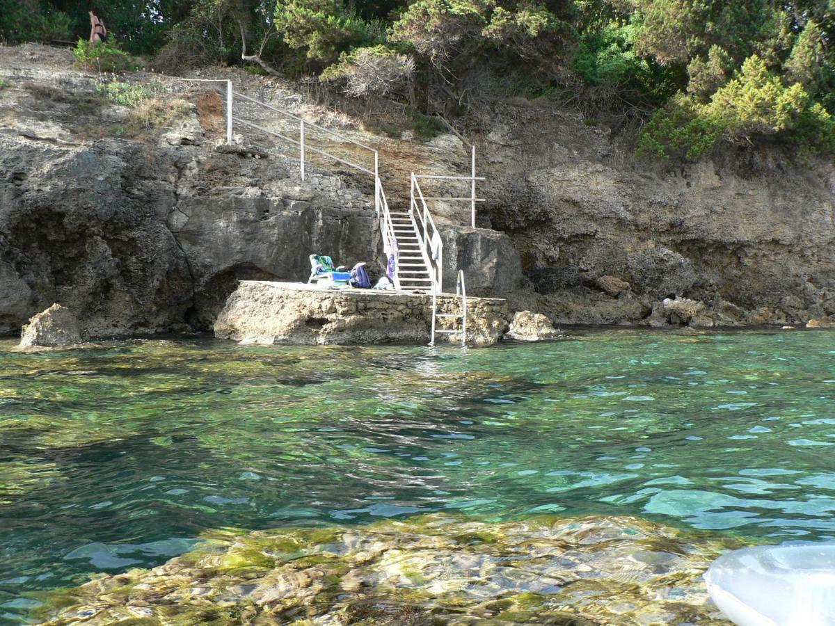 Mercouri Stone Cottage Korakochori ภายนอก รูปภาพ